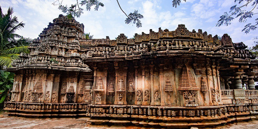 A glimpse of the Theertha Rameshwara Temple, reflecting the Hoysala architecture.