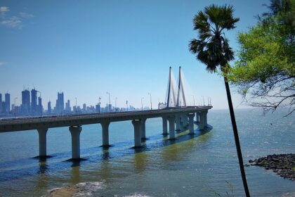 On your trip visit the Bandra-Worli Sea-link bridge - one of the best things to do in Bandra.