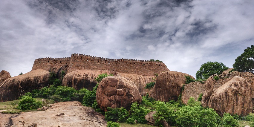 Thirumayam Fort, located in Pudukkottai District of Tamil Nadu, with a stunning backdrop.