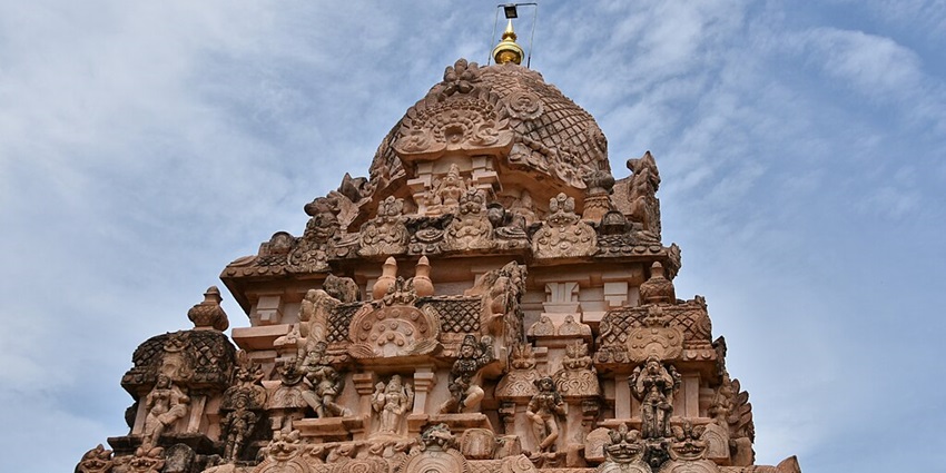 Thiruverkadu Mariamman Temple is renowned for its vibrant rituals and festivities