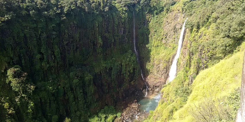 View of Thoseghar Waterfalls, one of the famous places near the Sajjangad Fort.