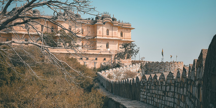 Tijara Fort is a town with a rich historical heritage and a significant role in the past.