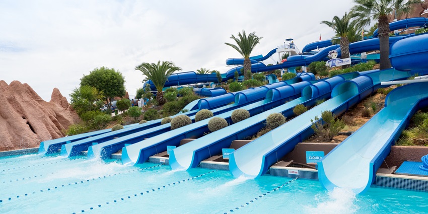 Tikuji-ni-Wadi amusement park offers thrilling water slides and a dinosaur park