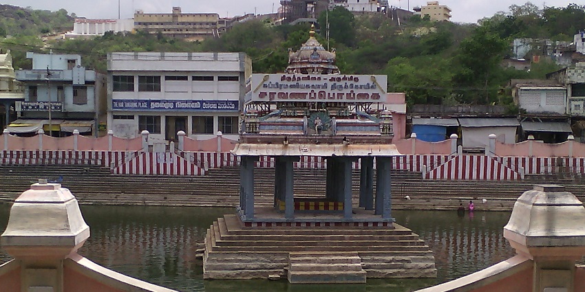 Places to visit near Kanchipuram Tamil Nadu feature Tiruttani town known for its hilltop Murugan temple and festivals