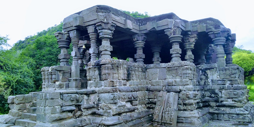The Sakhar Khandoba Temple is one of the things to see in Nanded, a spiritual destination