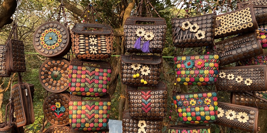 Bags sold at Town Bazaar for shopping in Mahabaleshwar.