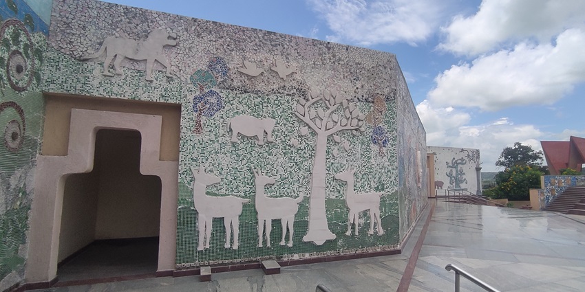 Tribal artefacts showcase rich heritage at the Tribal Art Museum in Pune
