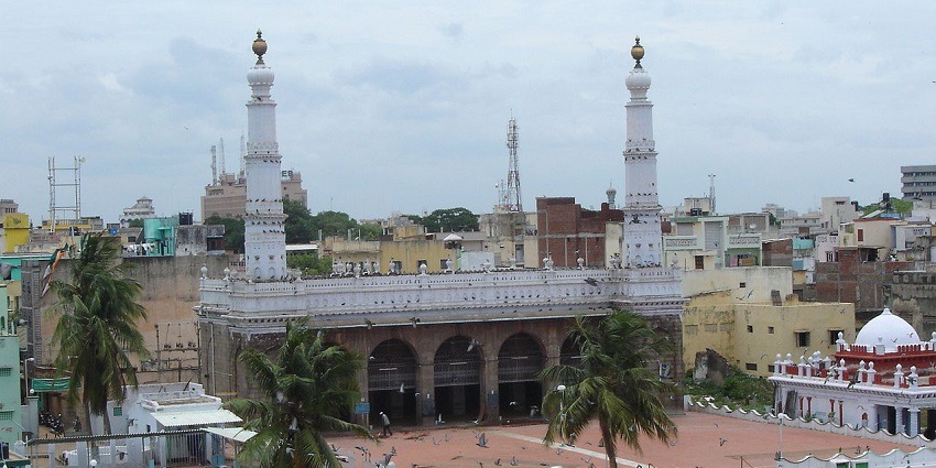 Triplicane Big Mosque is a mosque located in Triplicane High Road, Triplicane in Chennai