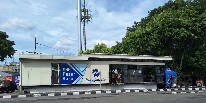 The picture of BRT station at Pasar Baru Transjakarta in Jakarta, Indonesia