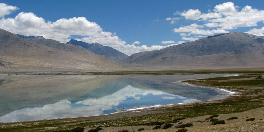 Scenic view Tso kar lake, offering serene escape away from the bustling life