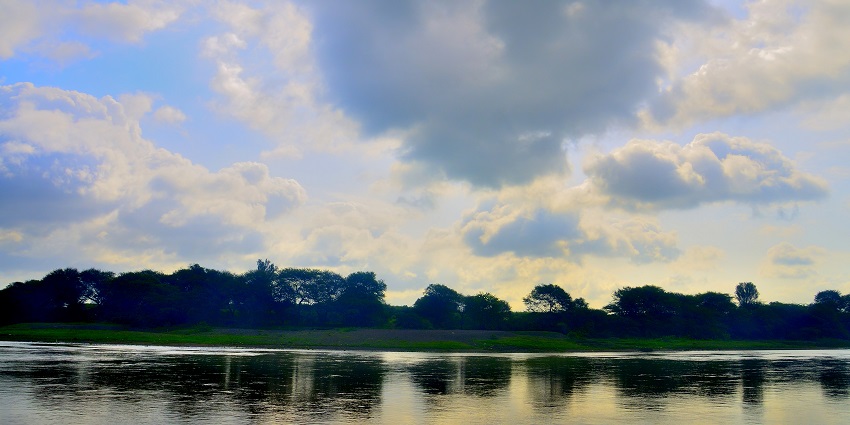 A picture of a famed attraction near Alandi that has historical significance.