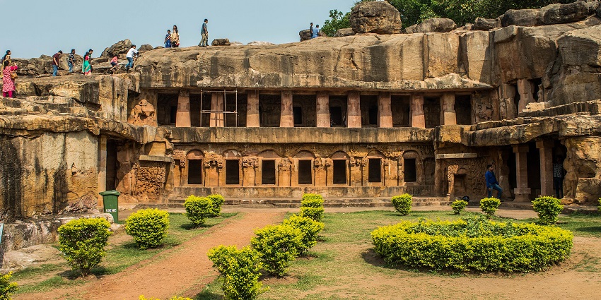 A picturesque view of Udayagiri and Khandagiri caves showcasing historical architecture