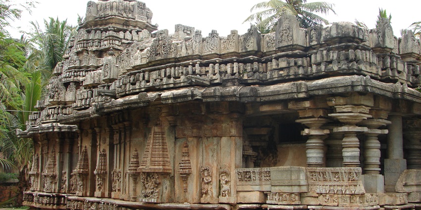 An old temple with classic architecture similar to Ulavi Channabasaveshwara Temple