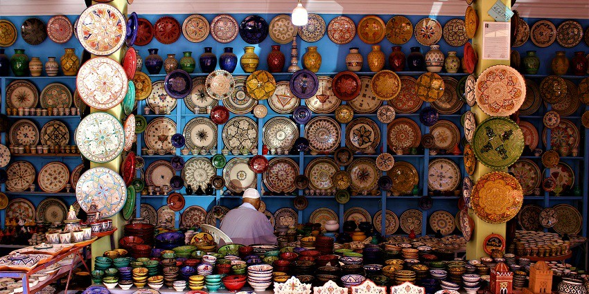 Vibrant scene at Ulhasnagar Market, a popular tourist attraction in Ulhasnagar, India.