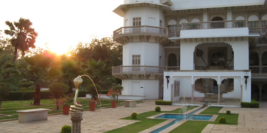 Private pool party in Gwalior hotel features royal architecture and modern luxuries