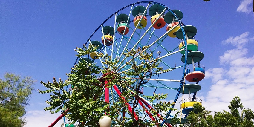 Image of Ferris Wheel at VGP Universal Kingdom, Chennai - places to visit in Tirupati