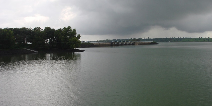 View of Vaitarna Dam's serene waters, a peaceful place to see near Igatpuri