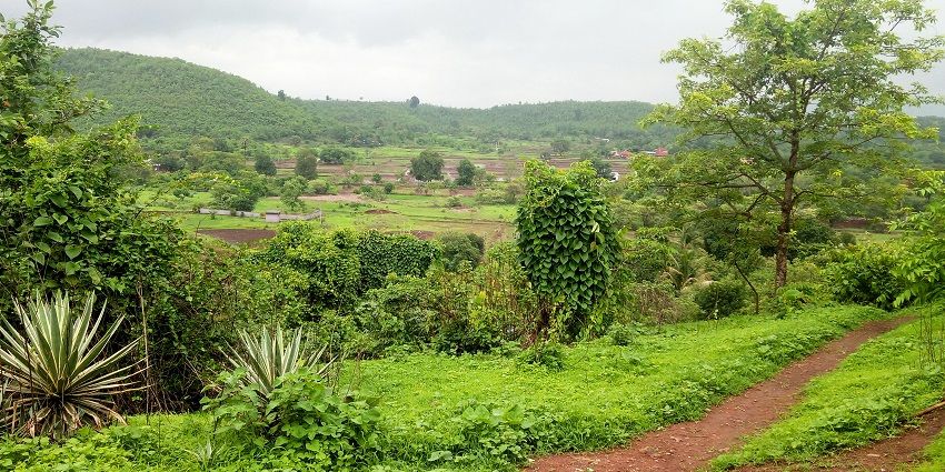 A picture of the sacred Vajreshwari Temple, a spiritual site