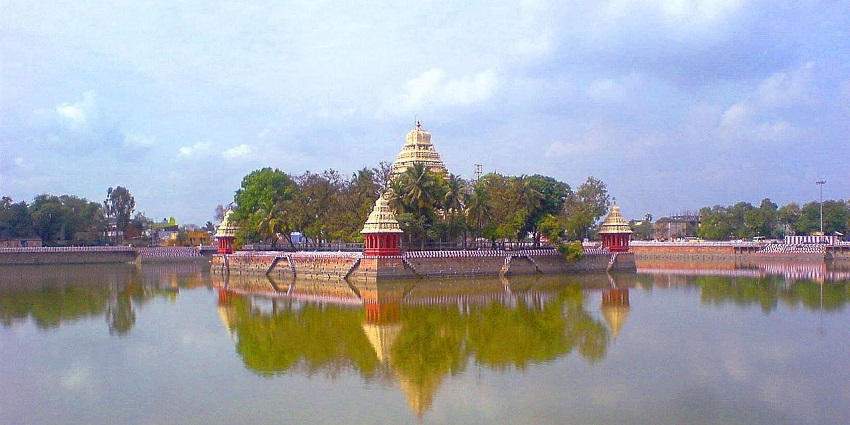 An image of Vandiyur Amman Temple & Pond in Madurai for travellers