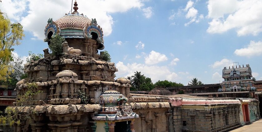 Vedapureeswarar Temple or Eswaran Dharmaraja Koil is a Hindu temple dedicated to the deity Shiva