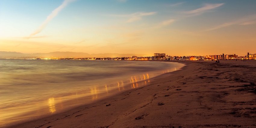 Majestic view of versova Beach, popular for its vibrant culture and beach party activities
