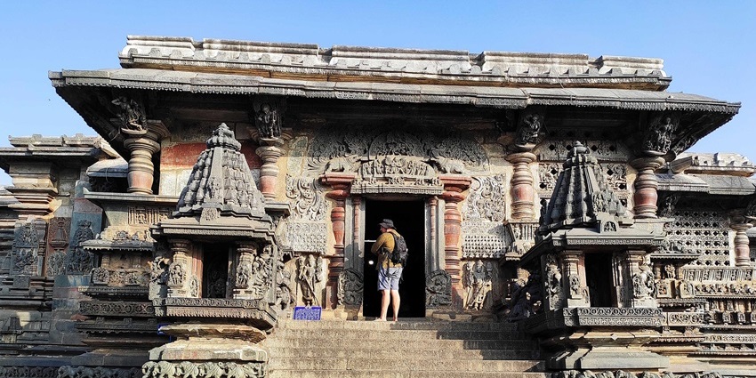 Visiting Chennakesava Temple is one of the top things to do in Karnataka.