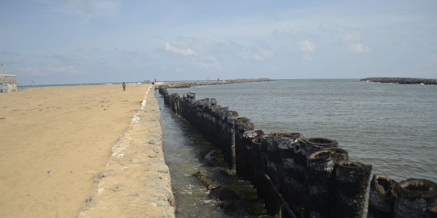 A picture of Karaikal Beach with a peaceful shoreline and top things to do in Karaikal.