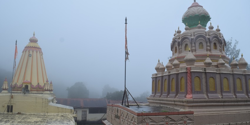 Yawateshwar Temple in Satara, Maharashtra, showcasing Hemadpanthi architecture.