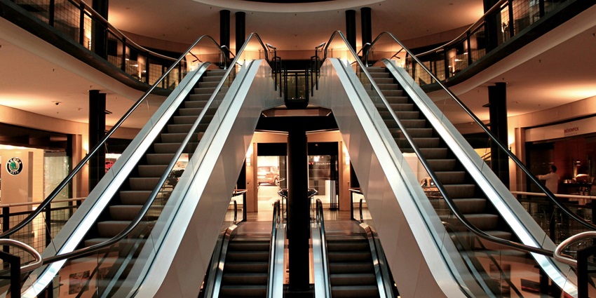Exploring the sprawling Haiko Mall is one of the best things to do in Powai, Maharashtra.