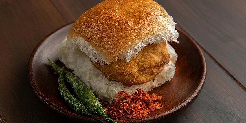 There are many eateries near the Arctic seasonal waterfall offering scrumptious food.