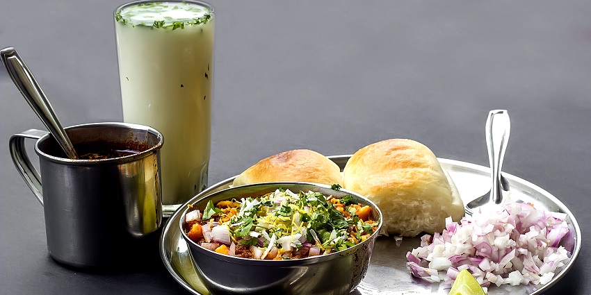 Enjoy traditional cuisine in Mahad which includes delicious misal pav.