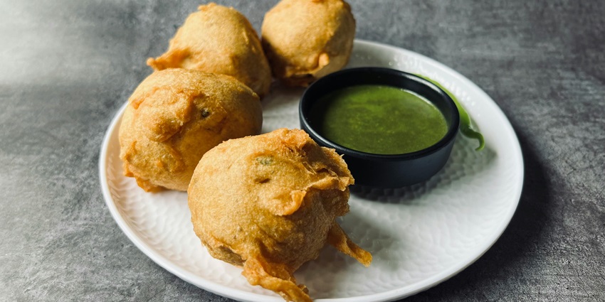 Potato Bhaji, a famous Maharashtrian dish available at a restaurant near Rajgad Fort.