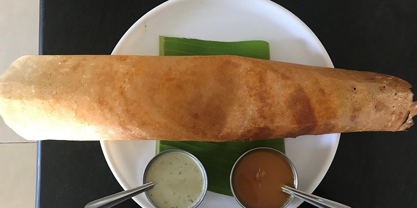 Dosa cravings: activated near the premises of Thirunageswaram Temple