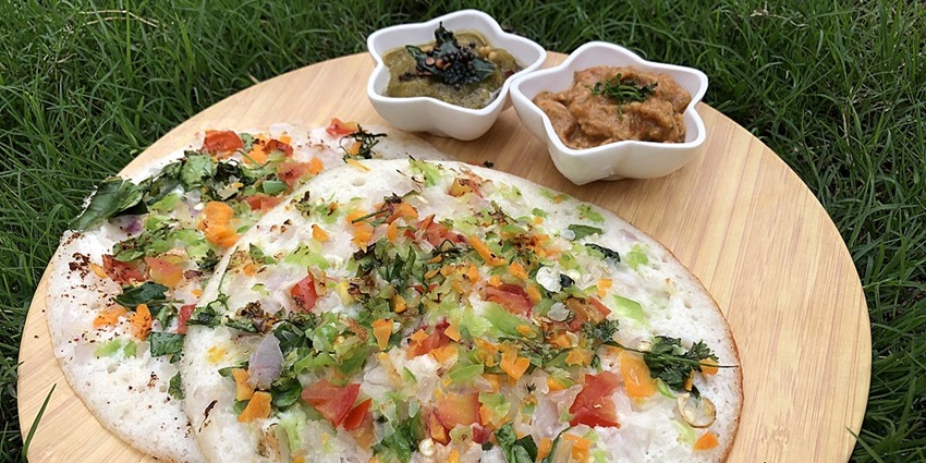 An Uttapam, offered in a restaurant near Uthirakosamangai Temple