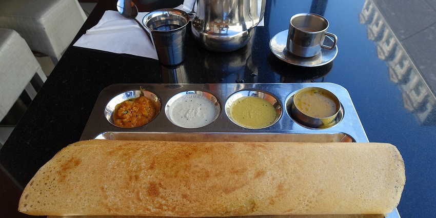 Tiruchirappalli Fort offers diverse South Indian cuisine from local eateries