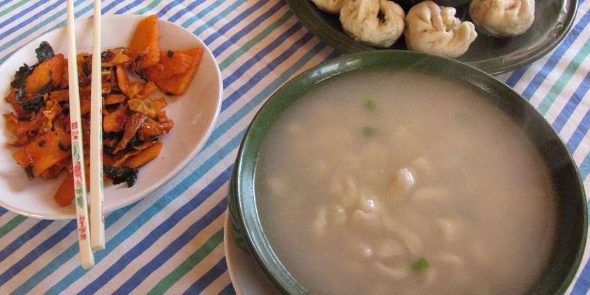 A delicious view of Tibetan food to try during the Ladakh Harvest Festival for all.