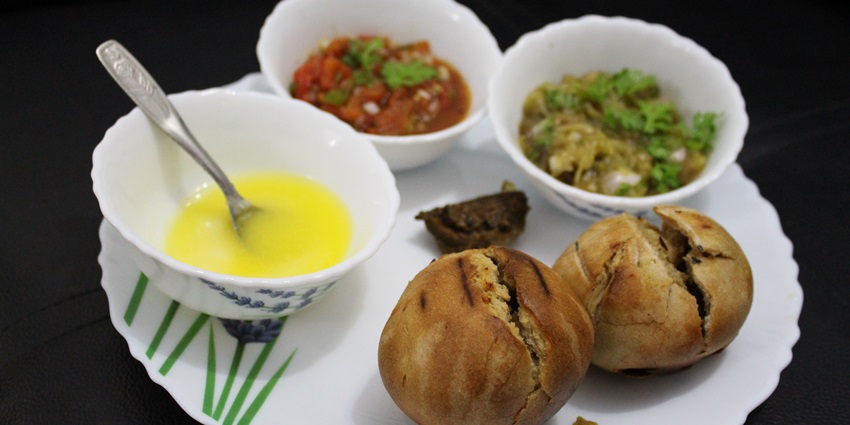 Littli choka, one of the staple dish of Patna, served at a local eatery
Littli choka, one of the staple dish of Patna, served at a local eatery