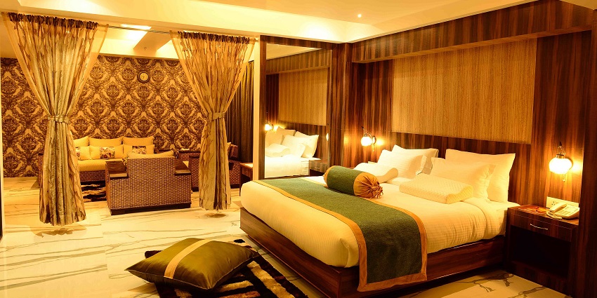 Bikaner offers lodgings from Lallgarh Palace to affordable guesthouses