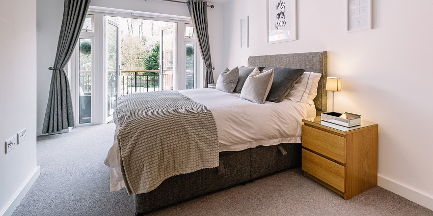 A cosy hotel room with aesthetic interiors, perfect for a warm accommodation getaway.