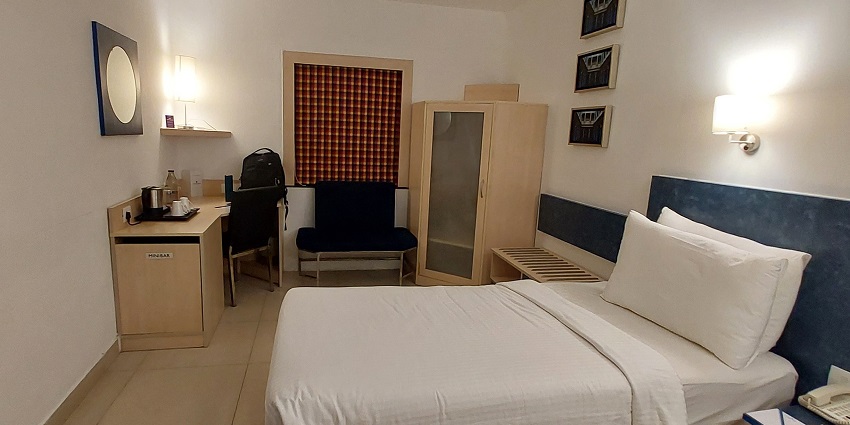 Hotel rooms with all the amenities provided in Chennai