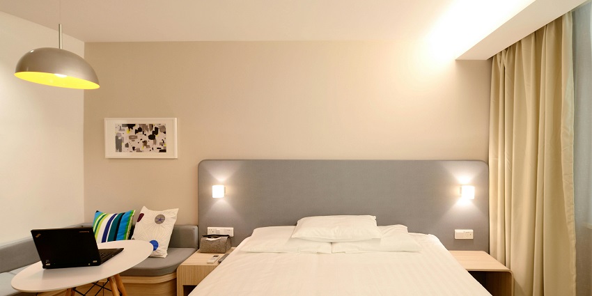 Accommodations near the temple offer many facilities according to tourist's budget