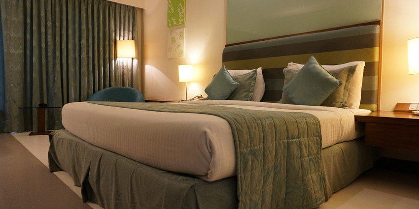 Cozy accommodations available near Koyna Wildlife Sanctuary