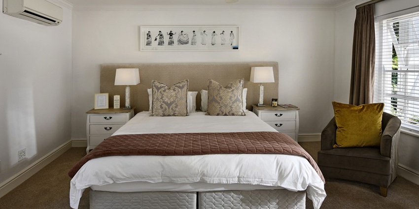 The city has diverse accommodations near party places, offering luxury to budget stays.