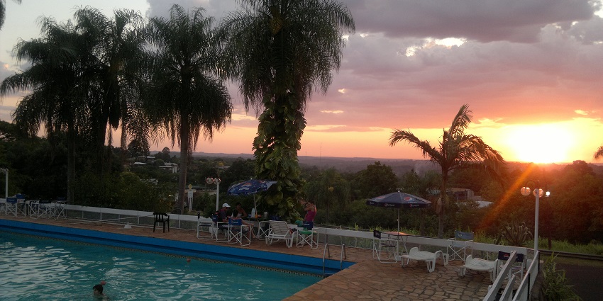 Woods Inn Resort provides tranquil stays and outdoor activities.