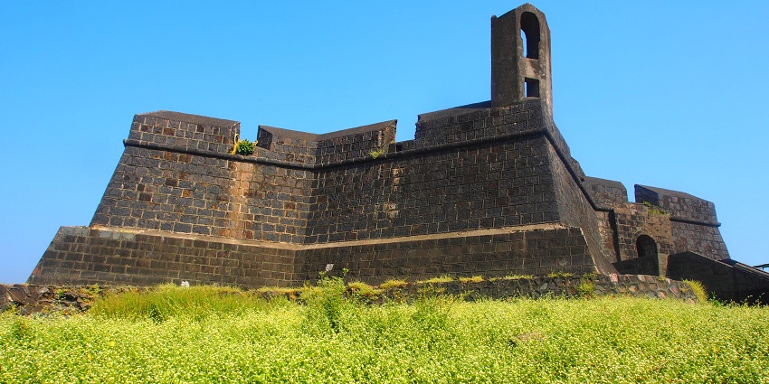 Historic coastal fort at Worli, offering panoramic views and a glimpse of the past