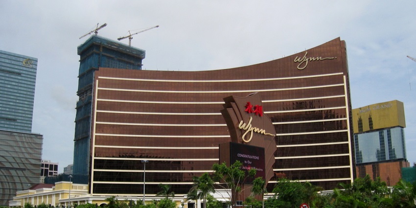 An image of the vibrant Wynn Macau, the best casino in Macau with a luxurious resort.