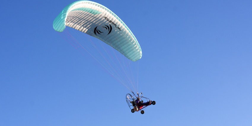 Adventure Park providing paragliding guidance for a great experience and memory.
