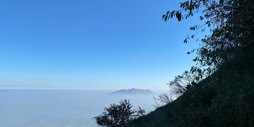 Yelagiri Hills provides rock climbing Chennai opportunities for adventure seekers.