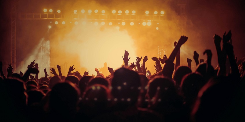Zouk is among the best party places in Singapore featuring world-class DJs and vibrant dance floors.