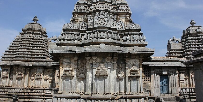 Mumbadevi temple is one of the most sacred spots in mumbai where devotees visit to get solutions to their problems